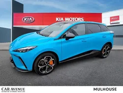 Brighton blue métallisé + toit noir Utilisé 2023 MG MG4 EV Citadine | 27 990 € (Prix juste)