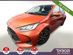 Orange Utilisé 2022 Toyota Yaris Hybrid Team Citadine | 20 288 € (Prix juste)
