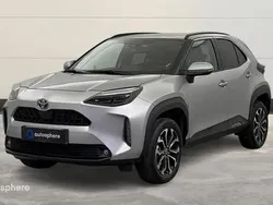 Blanc Utilisé 2023 Toyota Yaris Cross Design SUV | 25 490 € (Prix juste)