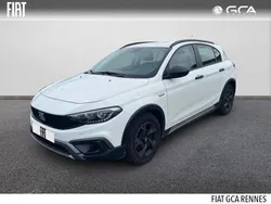 Blanc Utilisé 2021 Fiat Tipo Cross | 14 990 € (Prix juste)