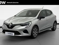 Gris Utilisé 2023 Renault Clio V Equilibre Citadine | 15 450 € (Prix juste)