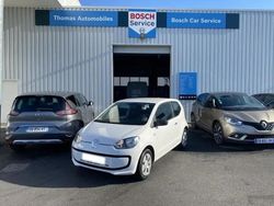 Blanc Utilisé 2015 VW up! move up! Citadine | 8 995 € (Prix cher)