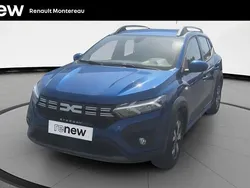 Bleu Utilisé 2024 Dacia Sandero Expression Citadine | 15 890 € (Prix juste)