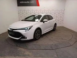 Utilisé 2024 Toyota Corolla Design Berline | 26 980 € (Prix juste)