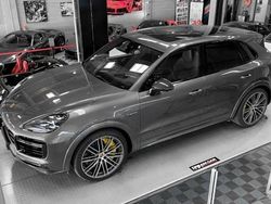 Utilisé 2020 Porsche Cayenne Turbo S SUV | 99 900 € (Super prix)