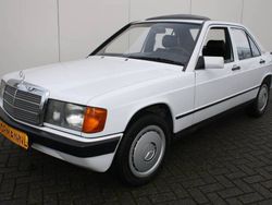 Blanc Utilisé 1986 Mercedes 190 Berline | 12 900 €
