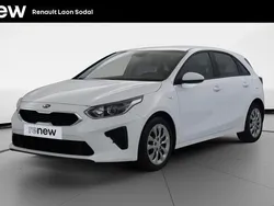 Blanc Utilisé 2020 Kia Ceed Active Berline | 14 499 € (Bon prix)