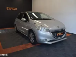 Gris Utilisé 2015 Peugeot 208 Style Citadine | 4 990 € (Super prix)