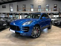 Bleu Utilisé 2018 Porsche Macan Turbo SUV | 54 990 € (Prix assez cher)