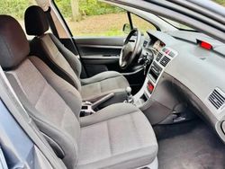 Utilisé 2005 Peugeot 307 Style Berline | 1 500 € (Super prix)