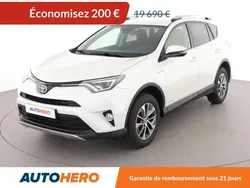 Blanc Utilisé 2018 Toyota RAV4 Hybrid Edition SUV | 19 490 € (Super prix)