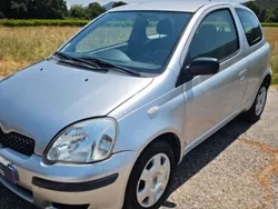 Utilisé 2004 Toyota Yaris Citadine | 2 490 €
