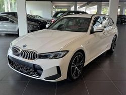 Gris Utilisé 2024 BMW 330e M Sport Break | 42 950 € (Prix juste)
