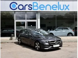 Gris Utilisé 2024 Mercedes C200 Avantgarde Break | 35 950 € (Prix juste)