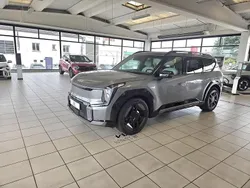 Gris Utilisé 2023 Kia EV9 3 SUV | 69 390 € (Prix juste)