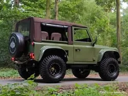 Vert Utilisé 1993 Land Rover Defender SUV | 110 000 €