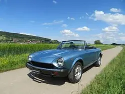 Bleu Utilisé 1982 Fiat 124 Cabriolet | 23 308 €