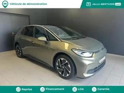 Noir Occasion 2025 VW ID.3 Pro Citadine | 33 390 € (Prix juste)