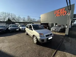 Utilisé 2009 Ford Fusion Trend Berline | 3 990 €