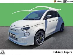Blanc Nouvelle 2025 Abarth 500e Turismo Citadine | 30 789 € (Prix juste)