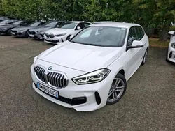 Blanc Utilisé 2023 BMW 118 Comfort Edition Citadine | 33 900 € (Prix juste)