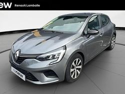 Gris Utilisé 2023 Renault Clio V Equilibre Citadine | 14 490 € (Bon prix)