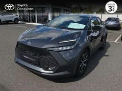 Utilisé 2024 Toyota C-HR Design SUV | 29 990 € (Prix juste)
