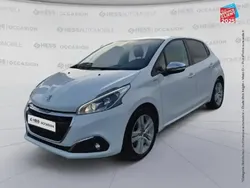 Blanc Utilisé 2018 Peugeot 208 Style Citadine | 8 499 € (Prix juste)