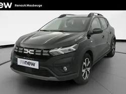 Noir Utilisé 2024 Dacia Sandero Expression Citadine | 15 499 € (Prix juste)
