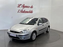 Gris Utilisé 2003 Ford Focus Trend Berline | 3 490 €