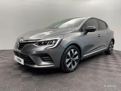 Gris Utilisé 2023 Renault Clio V Evolution | 15 990 € (Prix juste)