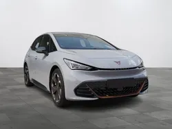 Gris Utilisé 2023 Cupra Born Citadine | 18 000 €