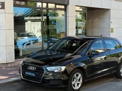 Noir Utilisé 2018 Audi A3 Sportback Business Berline | 14 990 € (Prix cher)