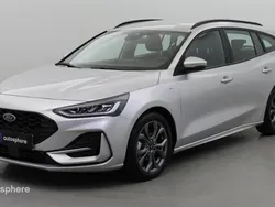 Gris Utilisé 2023 Ford Focus ST-Line X Break | 23 499 € (Prix juste)
