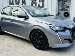 Utilisé 2020 Peugeot 208 Active Citadine | 13 490 € (Prix juste)