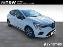 Blanc Utilisé 2023 Renault Clio V Evolution Citadine | 15 390 € (Prix juste)