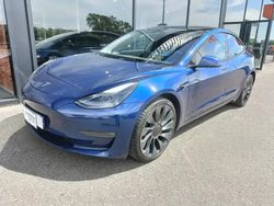 Bleu Utilisé 2022 Tesla Model 3 Performance Berline | 37 990 € (Prix cher)