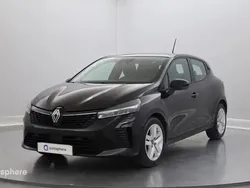 Noir Utilisé 2024 Renault Clio V Evolution Berline | 16 299 € (Prix juste)