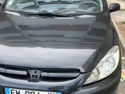 Noir Utilisé 2003 Peugeot 307 Griffe Berline | 2 500 € (Prix juste)