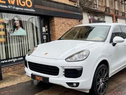 Utilisé 2016 Porsche Cayenne SUV | 35 990 € (Bon prix)