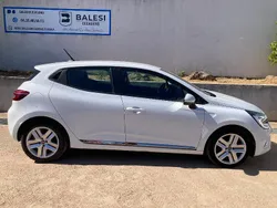 Blanc Utilisé 2021 Renault Clio V Zen Citadine | 13 900 € (Prix juste)