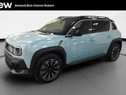 Bleu Utilisé 2025 Renault 4 E-Tech Iconic SUV | 36 970 €