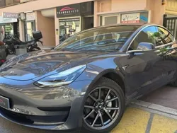 Gris Utilisé 2019 Tesla Model 3 Standard Range Plus Berline | 20 990 € (Prix cher)