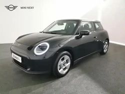 Midnight black ii Utilisé 2025 Mini Cooper Classic Citadine | 33 460 € (Prix cher)