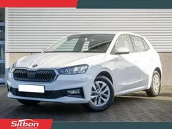 Blanc Utilisé 2021 Skoda Fabia Ambition Citadine | 12 970 € (Prix assez cher)