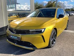 Jaune Utilisé 2023 Opel Astra Business Berline | 22 990 € (Prix juste)