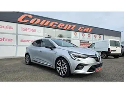 Utilisé 2021 Renault Clio V Initiale Paris Berline | 17 990 € (Prix juste)