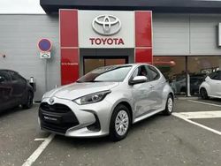 Gris mineral Utilisé 2023 Toyota Yaris Hybrid Berline | 18 990 € (Bon prix)