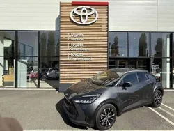 Utilisé 2024 Toyota C-HR Design SUV | 29 480 € (Super prix)