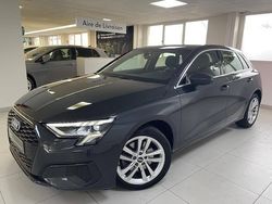 Gris manhattan métallisé Utilisé 2021 Audi A3 Design | 27 900 €